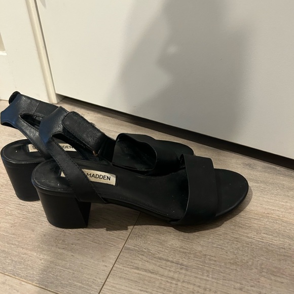 Steve Madden heels - Picture 1 of 3